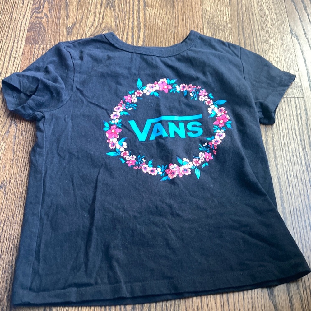 Floral vans t-shirt!